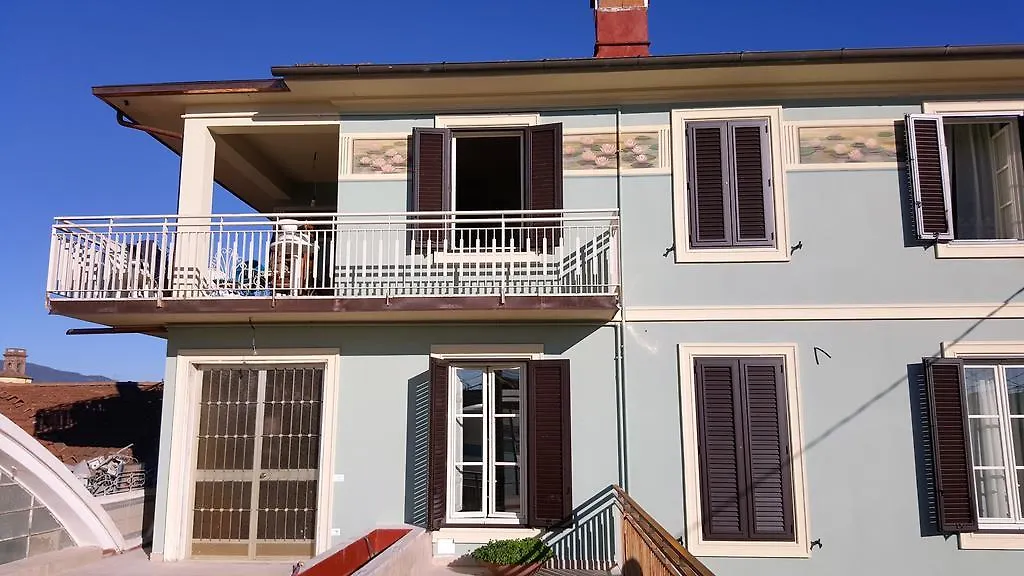 Fiore Di Loto Hotel Capannori Guest house